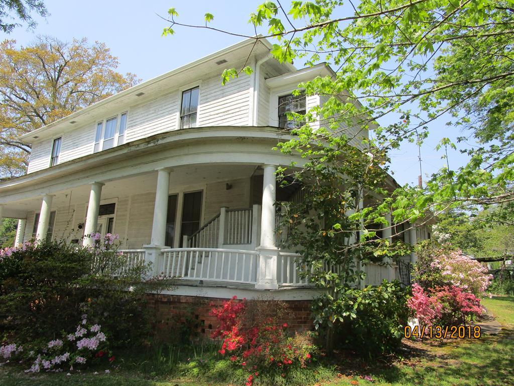 1108 North Main Street - Photo 1