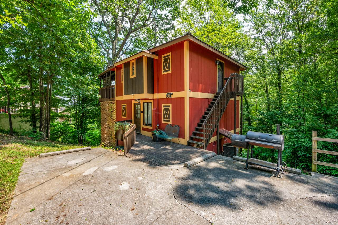 1828 Luzerne Drive - Photo 1