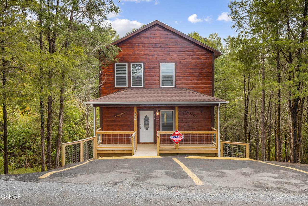 2544 White Timberlake Drive - Photo 1