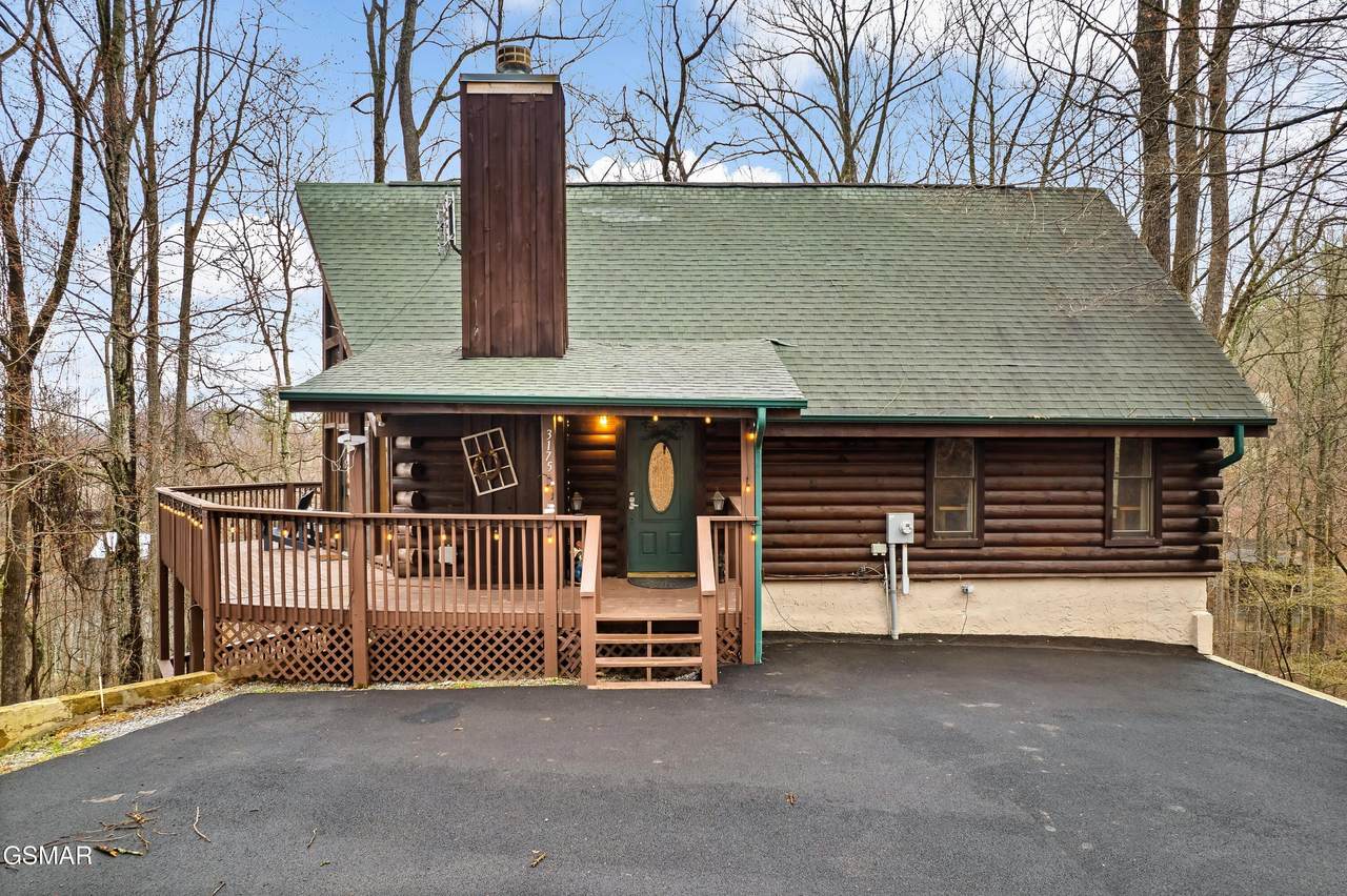 3175 Emerald Springs Loop - Photo 1