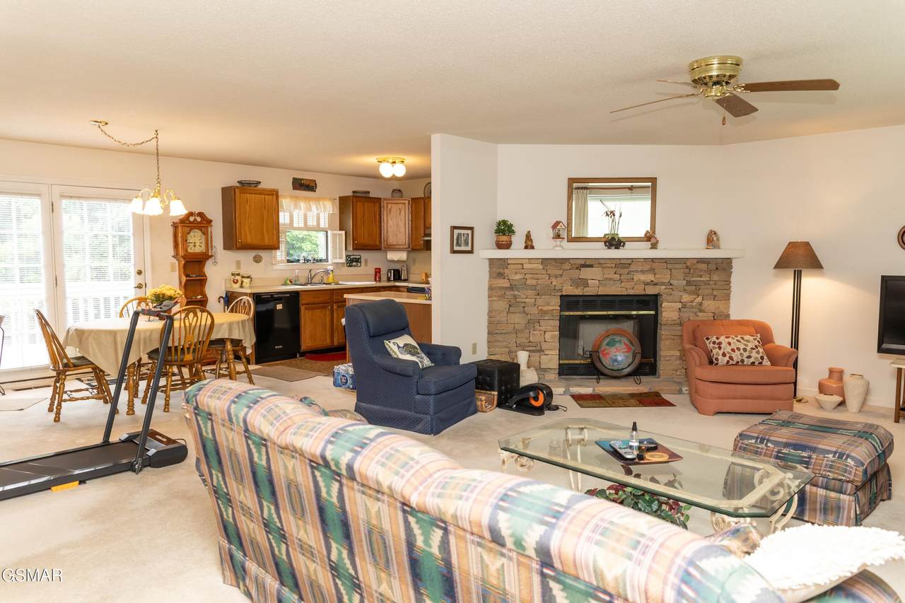 1238 Amber Lane - Photo 1