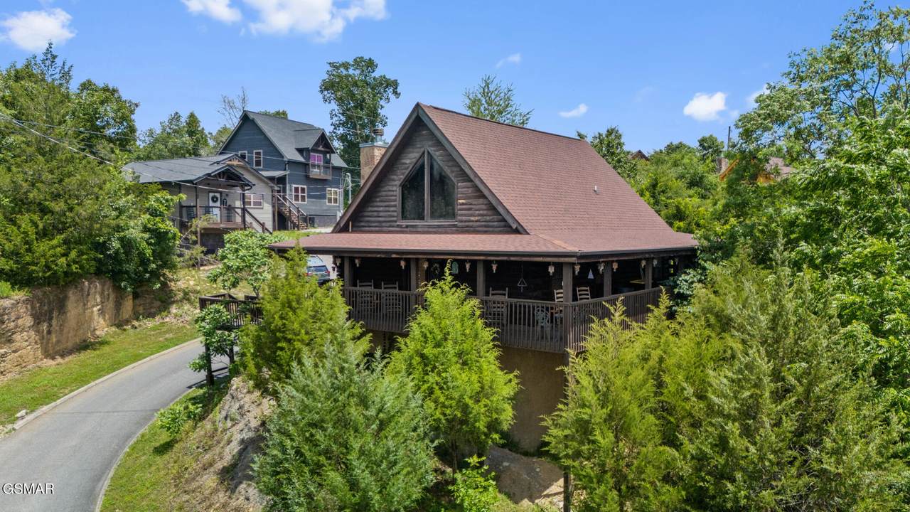 2028 Eagle Feather Drive - Photo 1