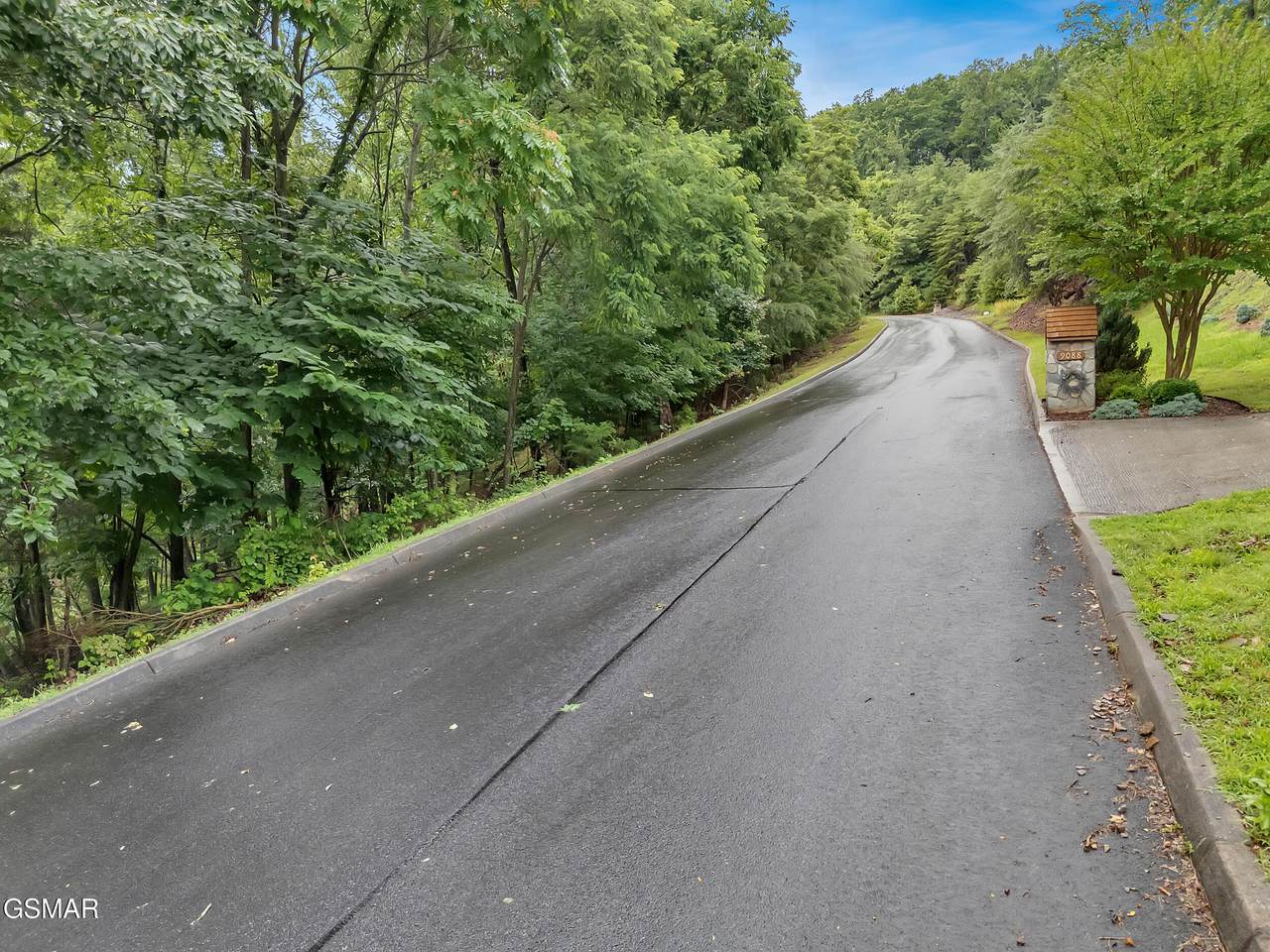 9097 Paradise View Drive - Photo 1