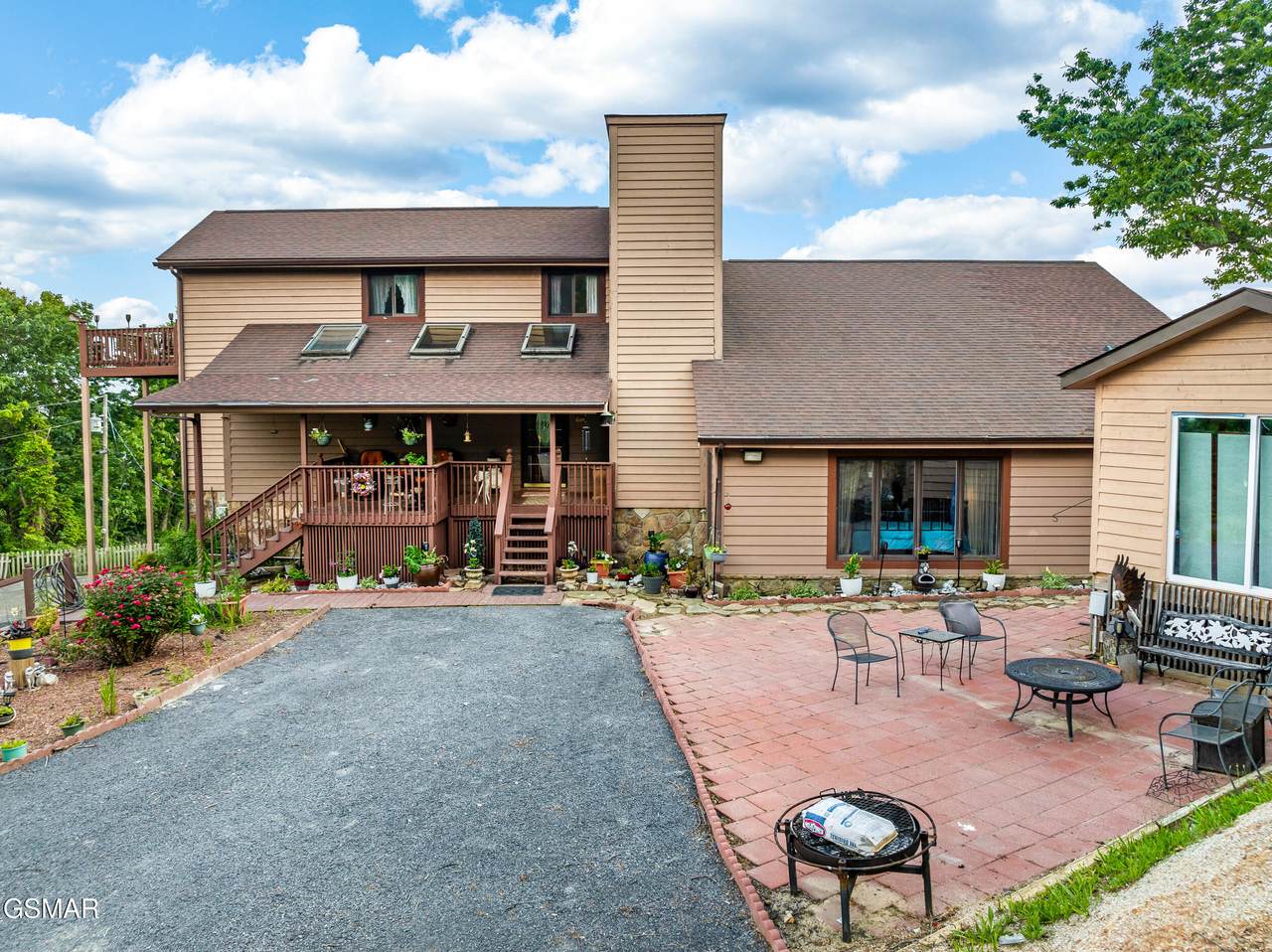 1121 Hollyberry Court - Photo 1