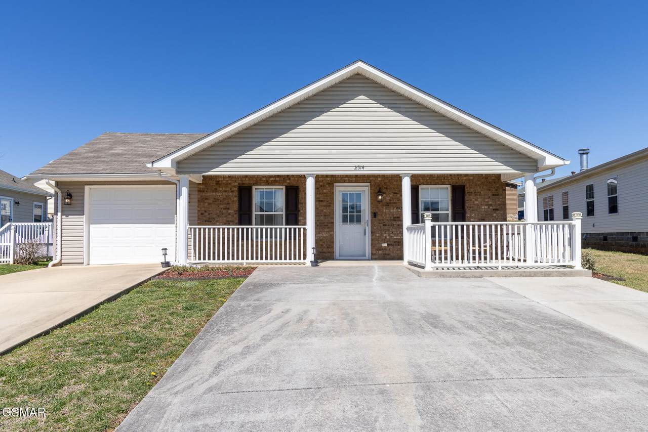 2514 Sportsmans Way - Photo 1