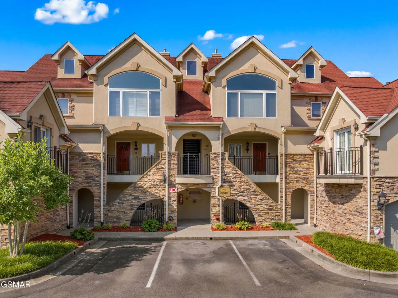601 River Place Way - Photo 1
