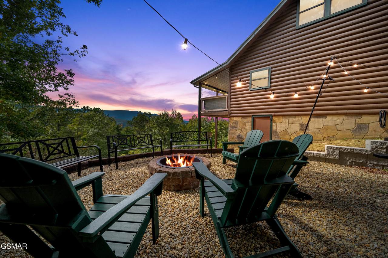 859 Pinnacle Vista Road - Photo 1