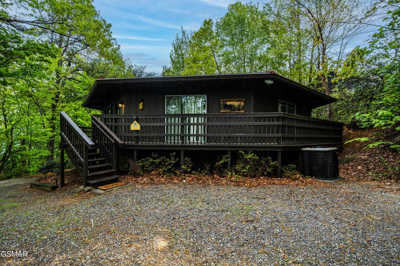 1923 Arolla Court - Photo 1