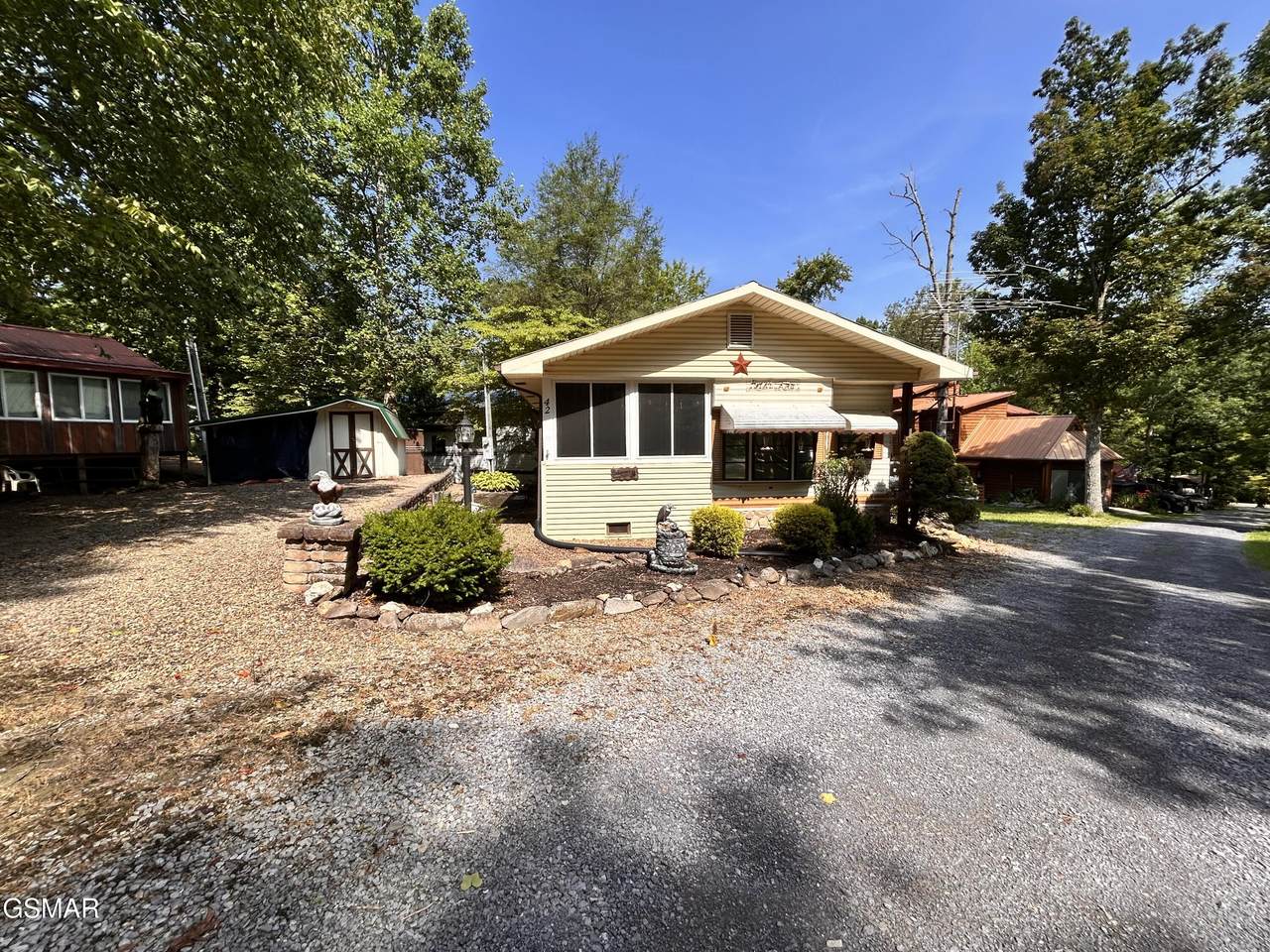261 Lily Way - Photo 1