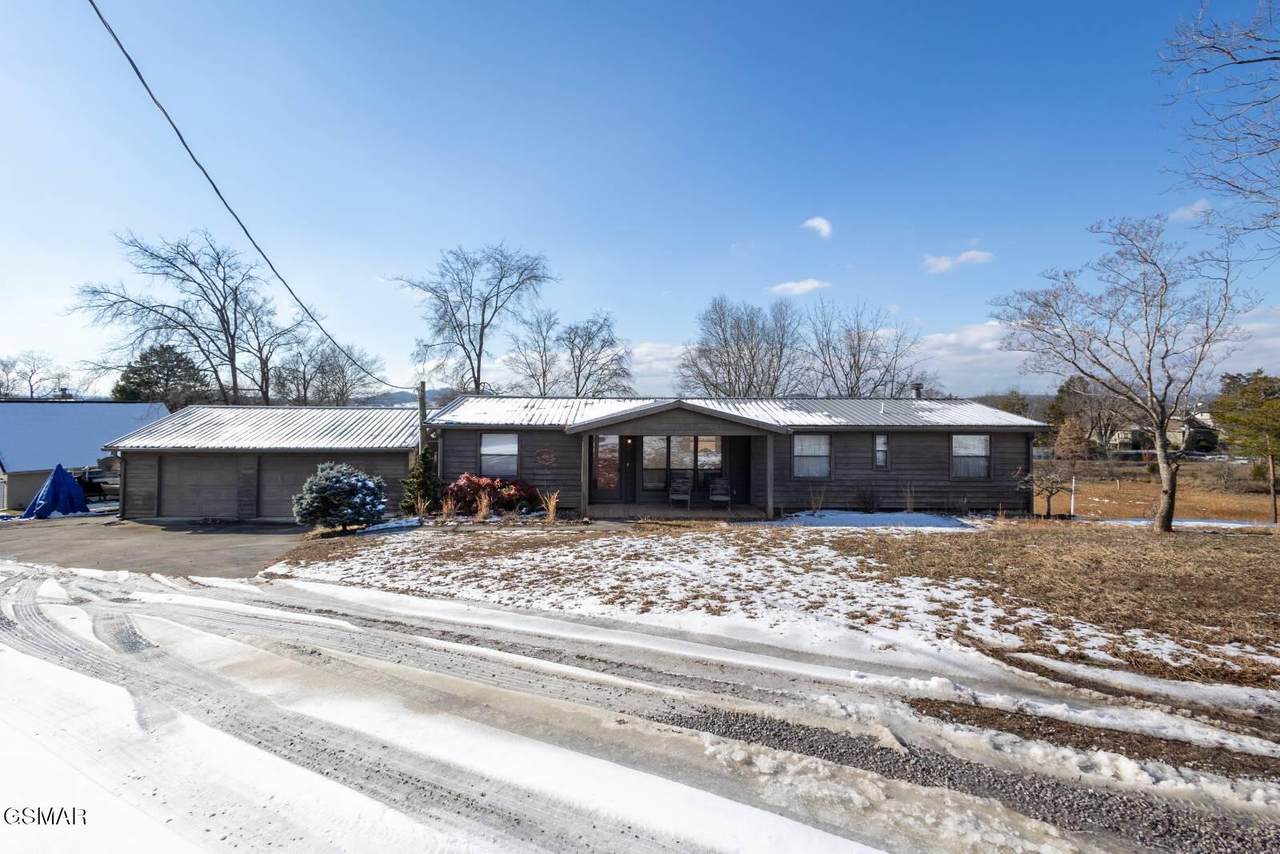 1369 Paradise Lane - Photo 1