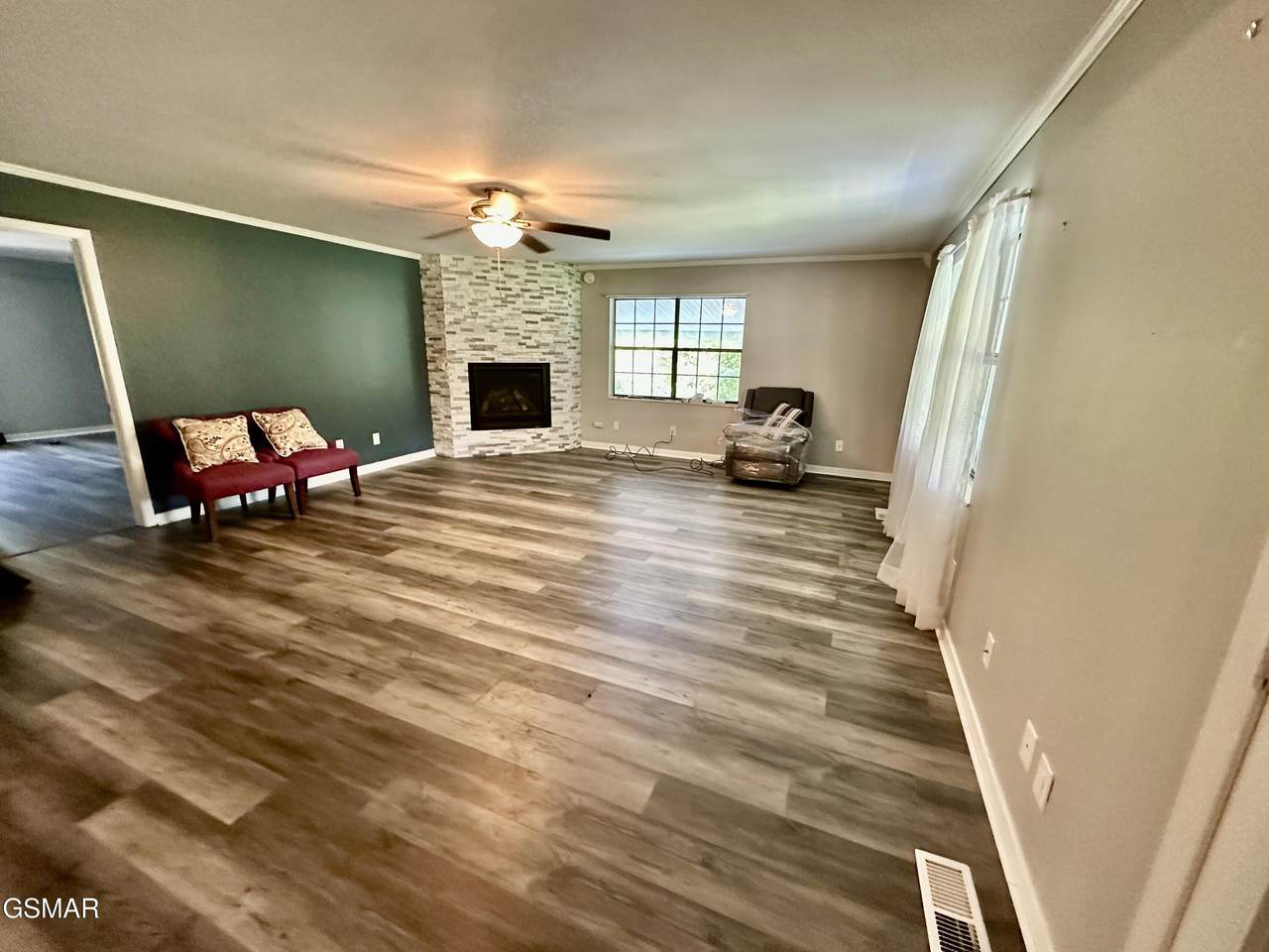 https://bt-photos.global.ssl.fastly.net/gsmar/1280_boomver_1_307484-2.jpg