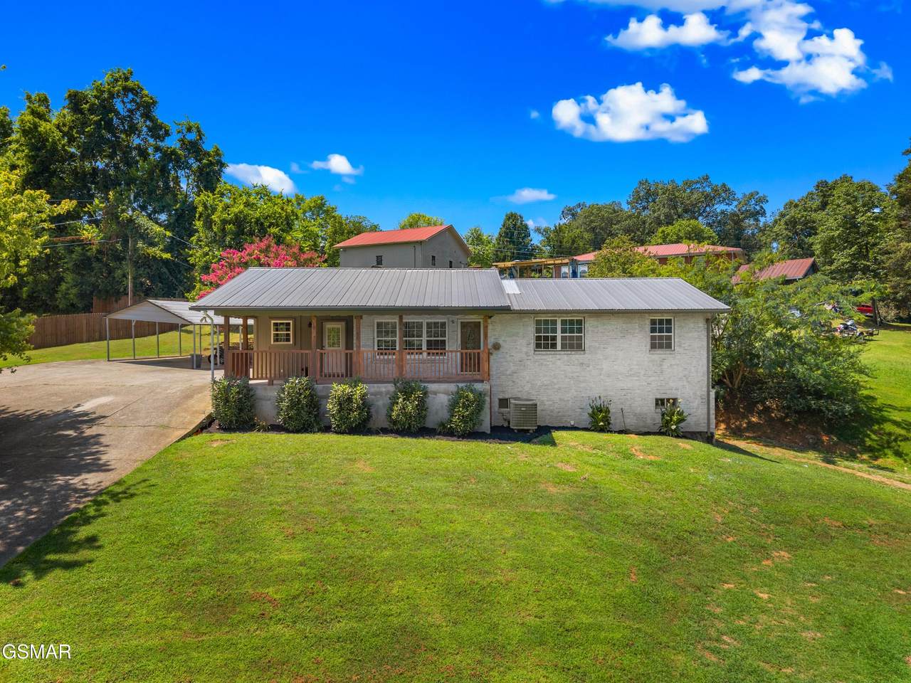 560 Rack Lane - Photo 1