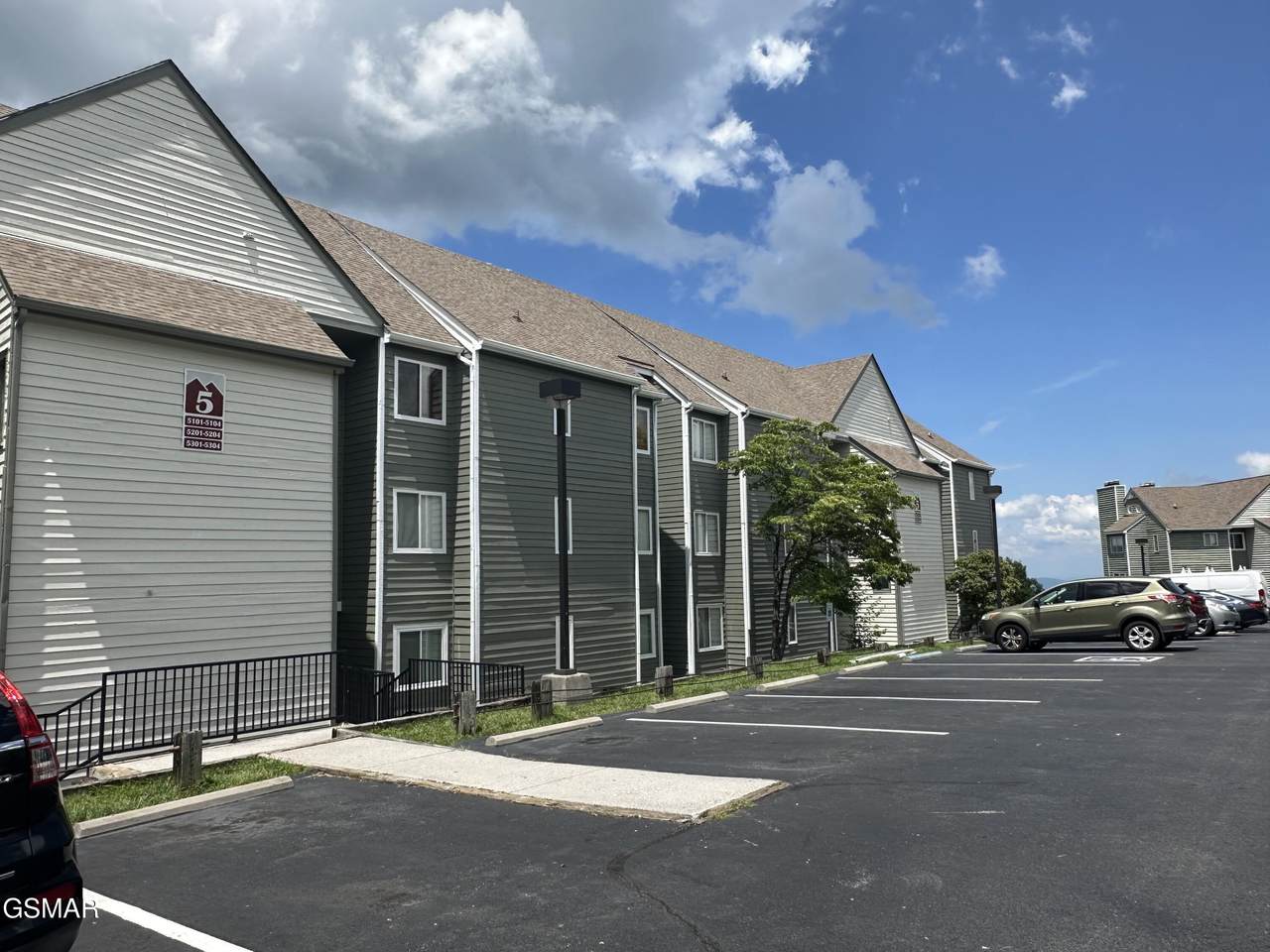 1260 Ski View Drive - Photo 1