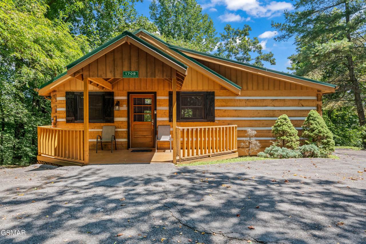 1708 Ridgecrest Drive - Photo 1