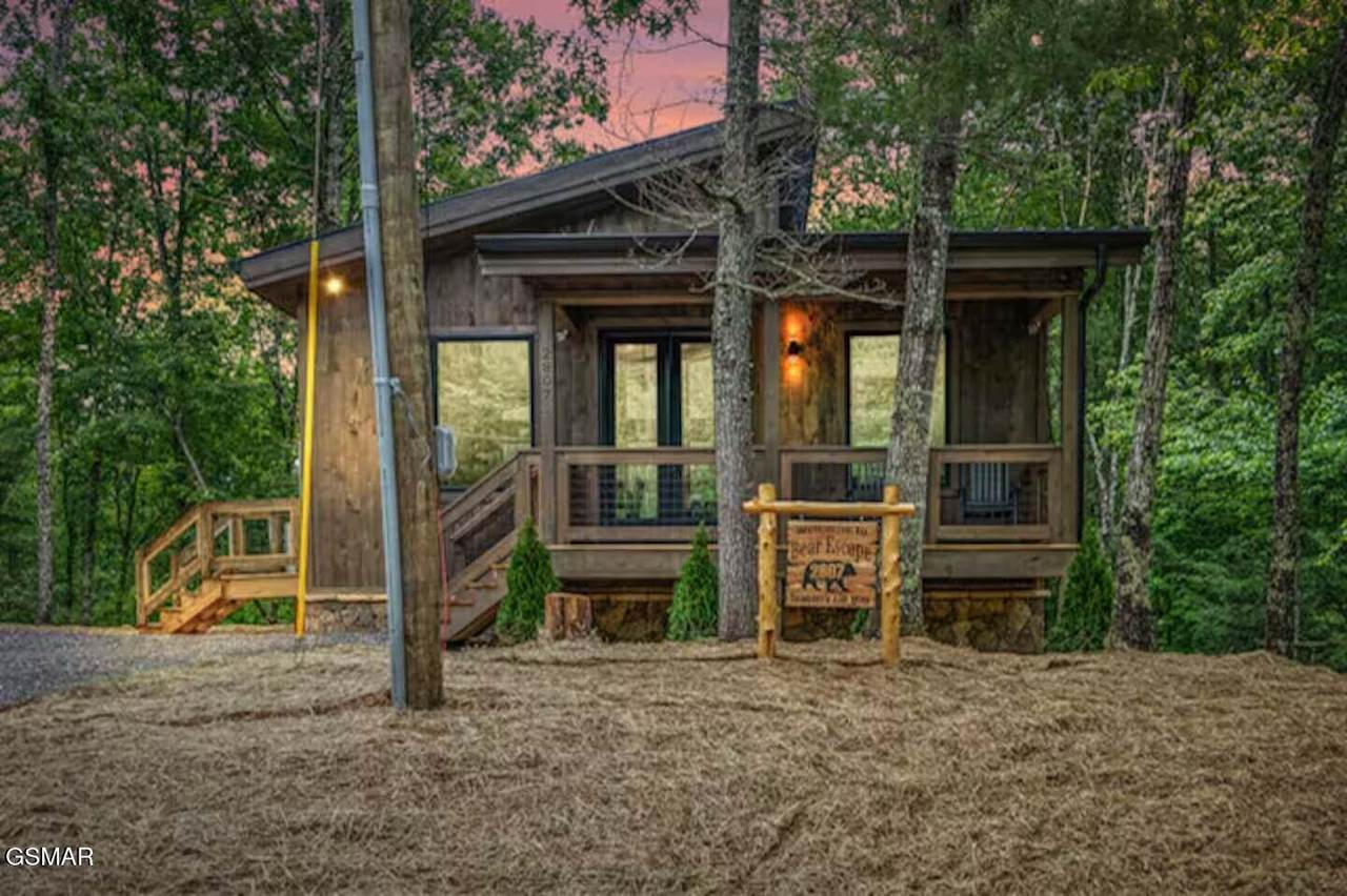 2807 Teaberry Hill Way - Photo 1