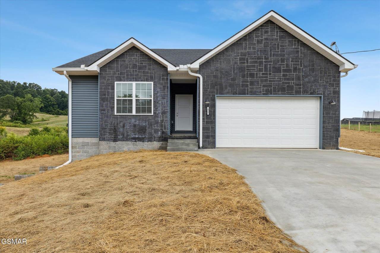 422 Mcguire Road - Photo 1