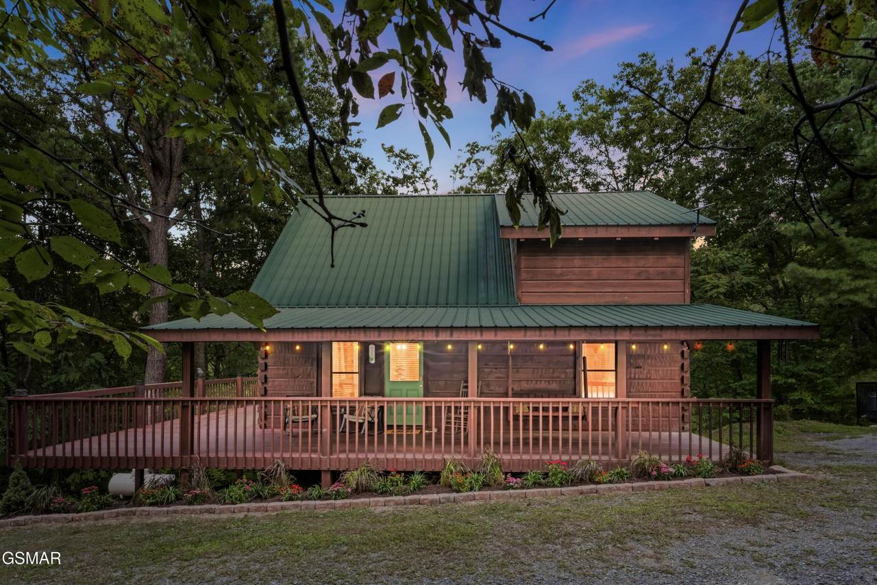 4224 Chamberlain Lane - Photo 1