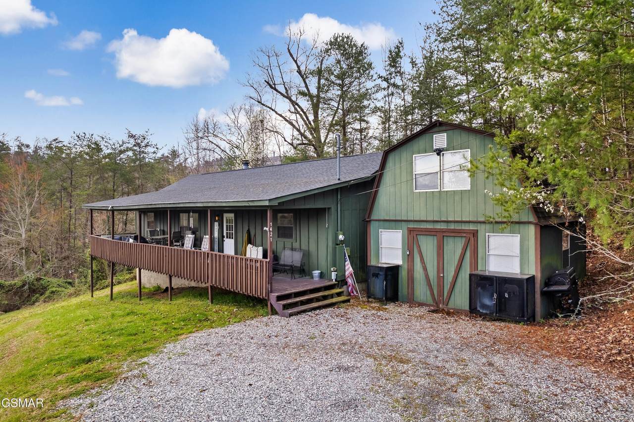 1421 Tiffany Cove Way - Photo 1