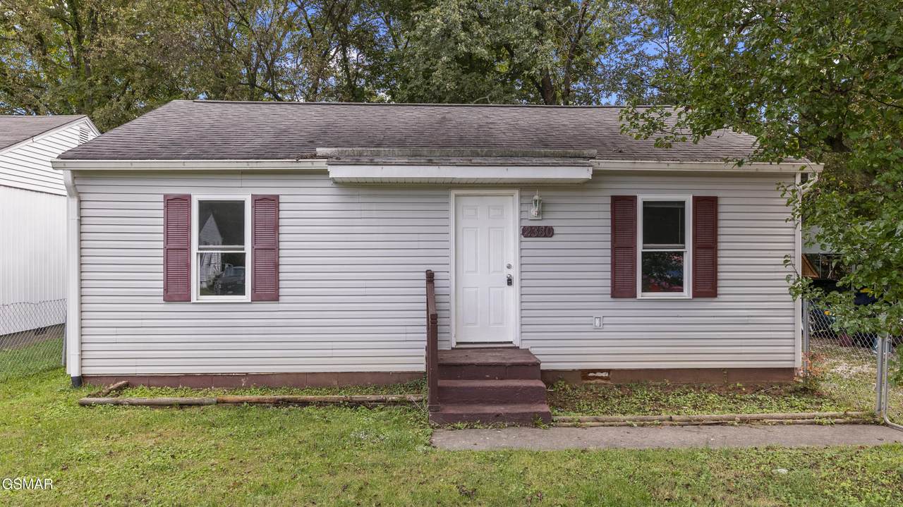 2380 Pennsylvania Avenue - Photo 1