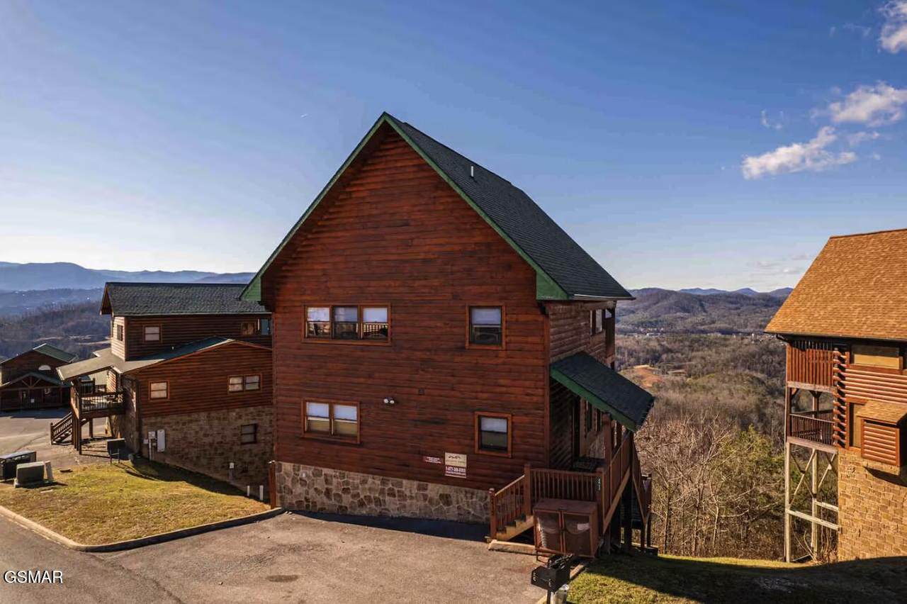 2412 Breezey Ridge Drive - Photo 1