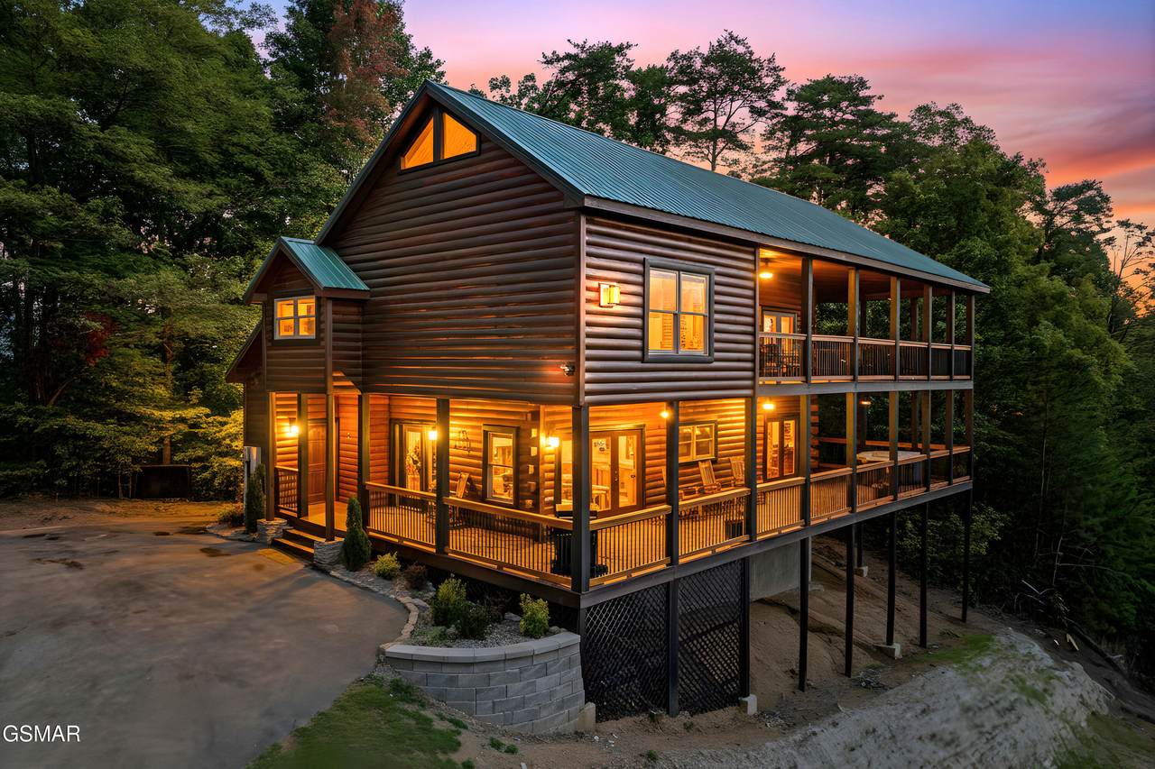 1854 Fantasy Way - Photo 1