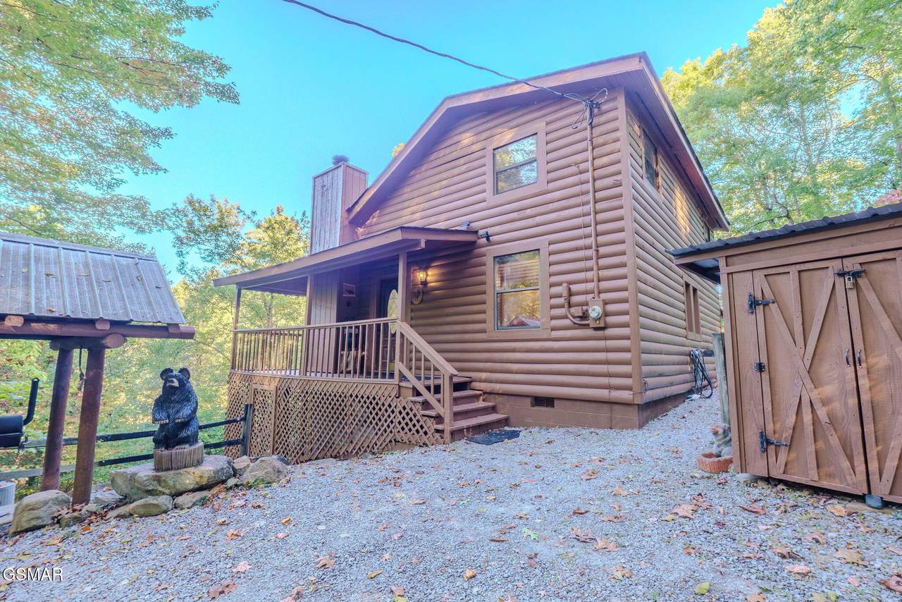 1519 Tyler Way - Photo 1