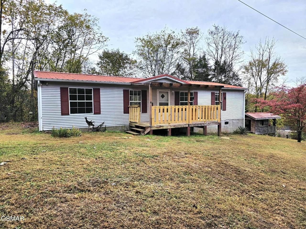 1539 Creek Side Drive - Photo 1