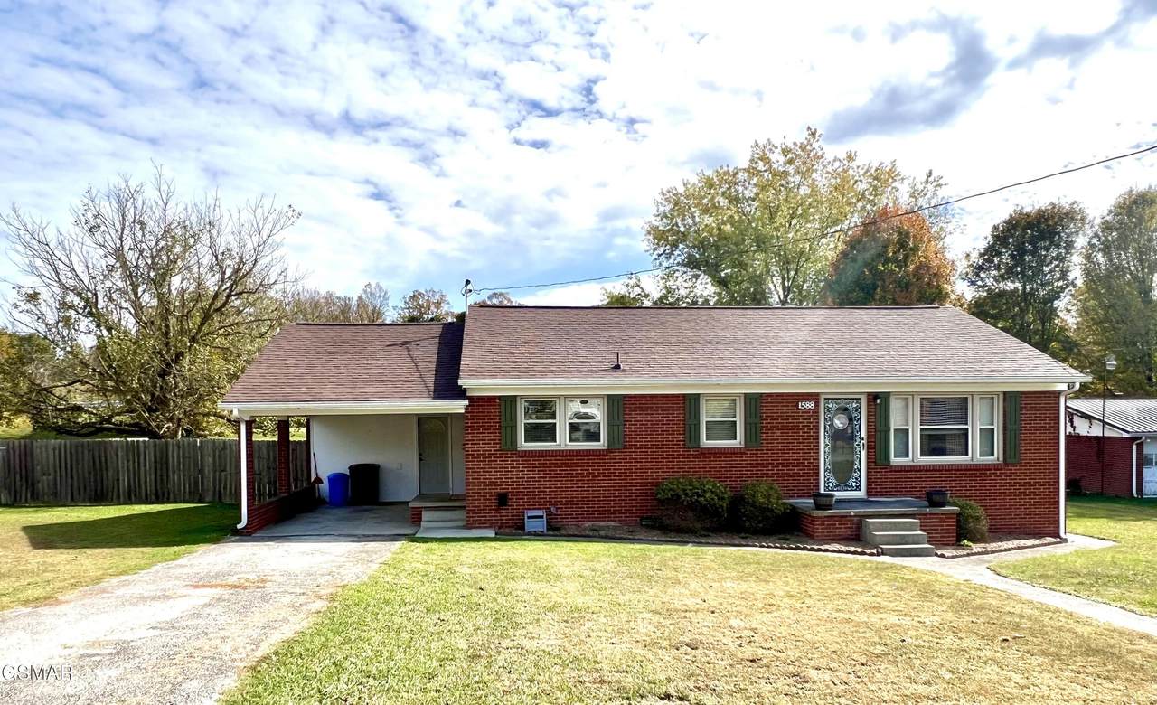 1588 Meadow Lane Circle - Photo 1