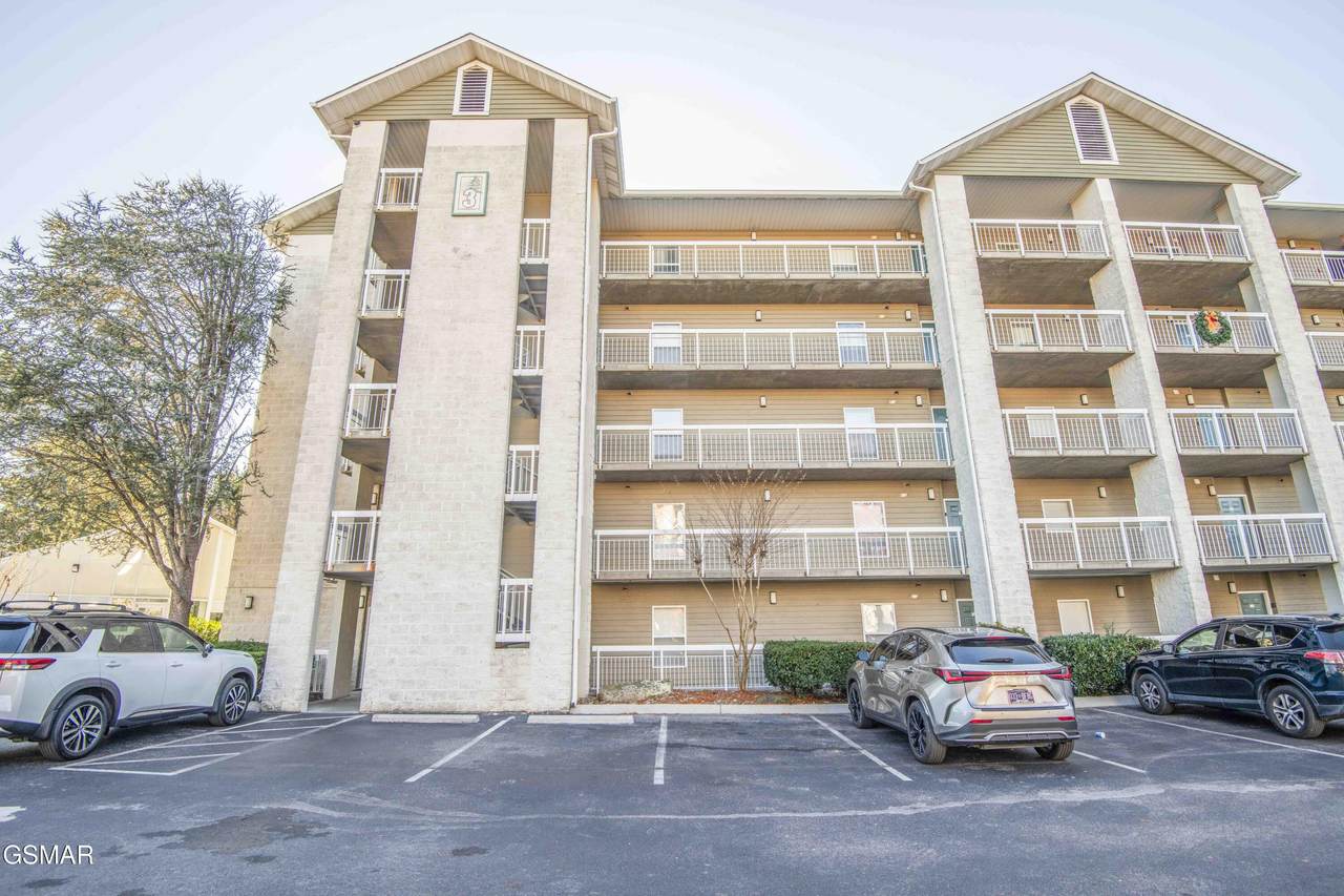 205 Ogle Drive - Photo 1