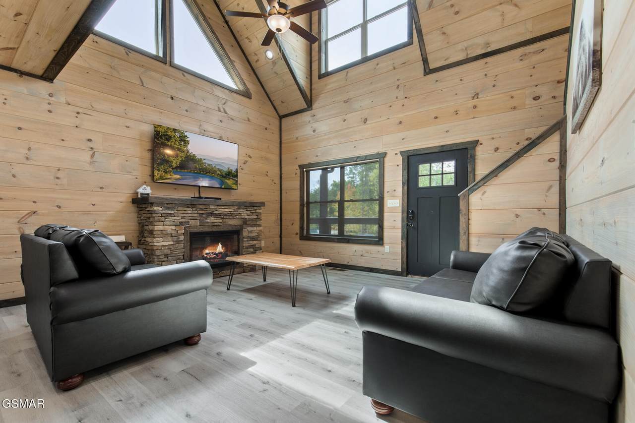 2218 Pinnacle Ridge Trail - Photo 1