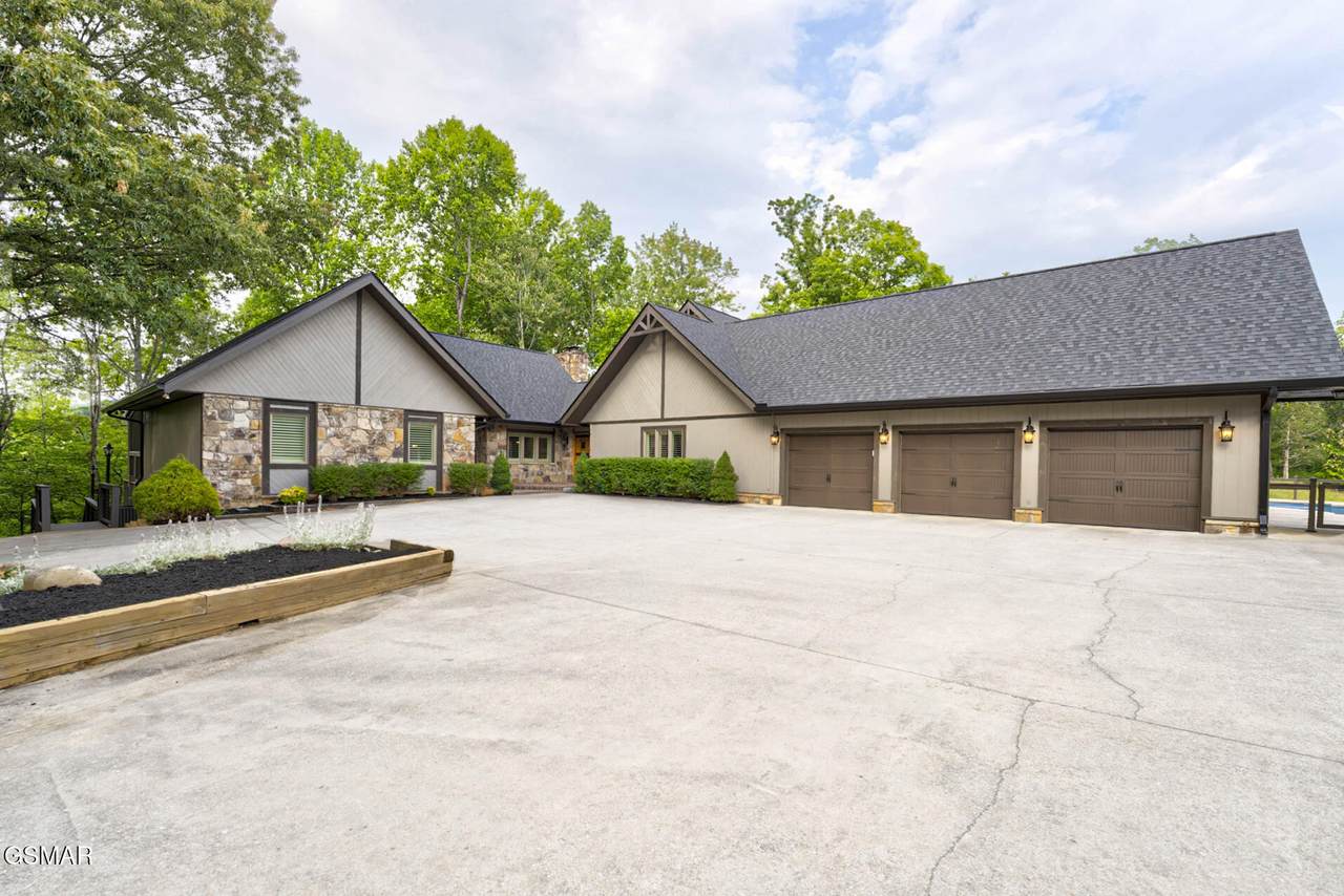 1121 Cummings Chapel Road - Photo 1