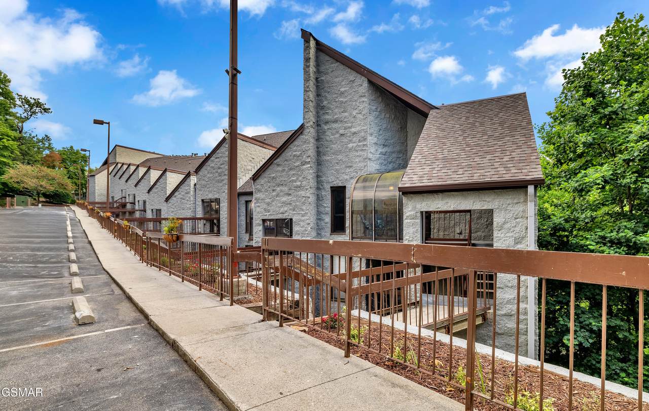 1155 Upper Alpine Way - Photo 1