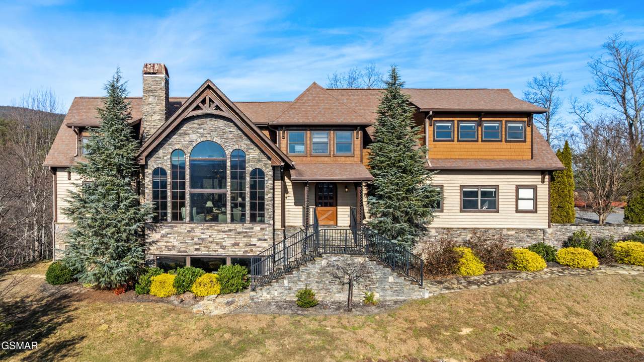 3050 Summit Trails Drive - Photo 1