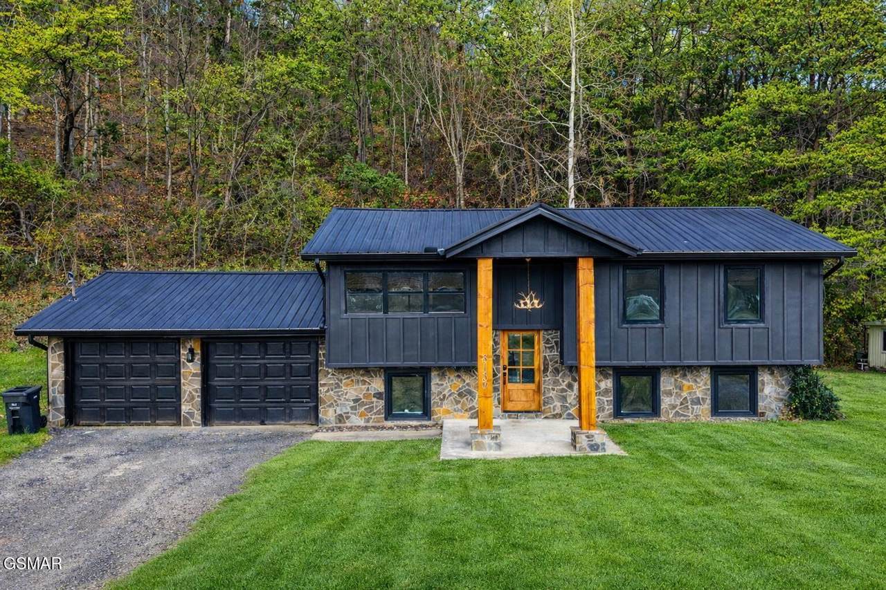 3139 Easy Street - Photo 1