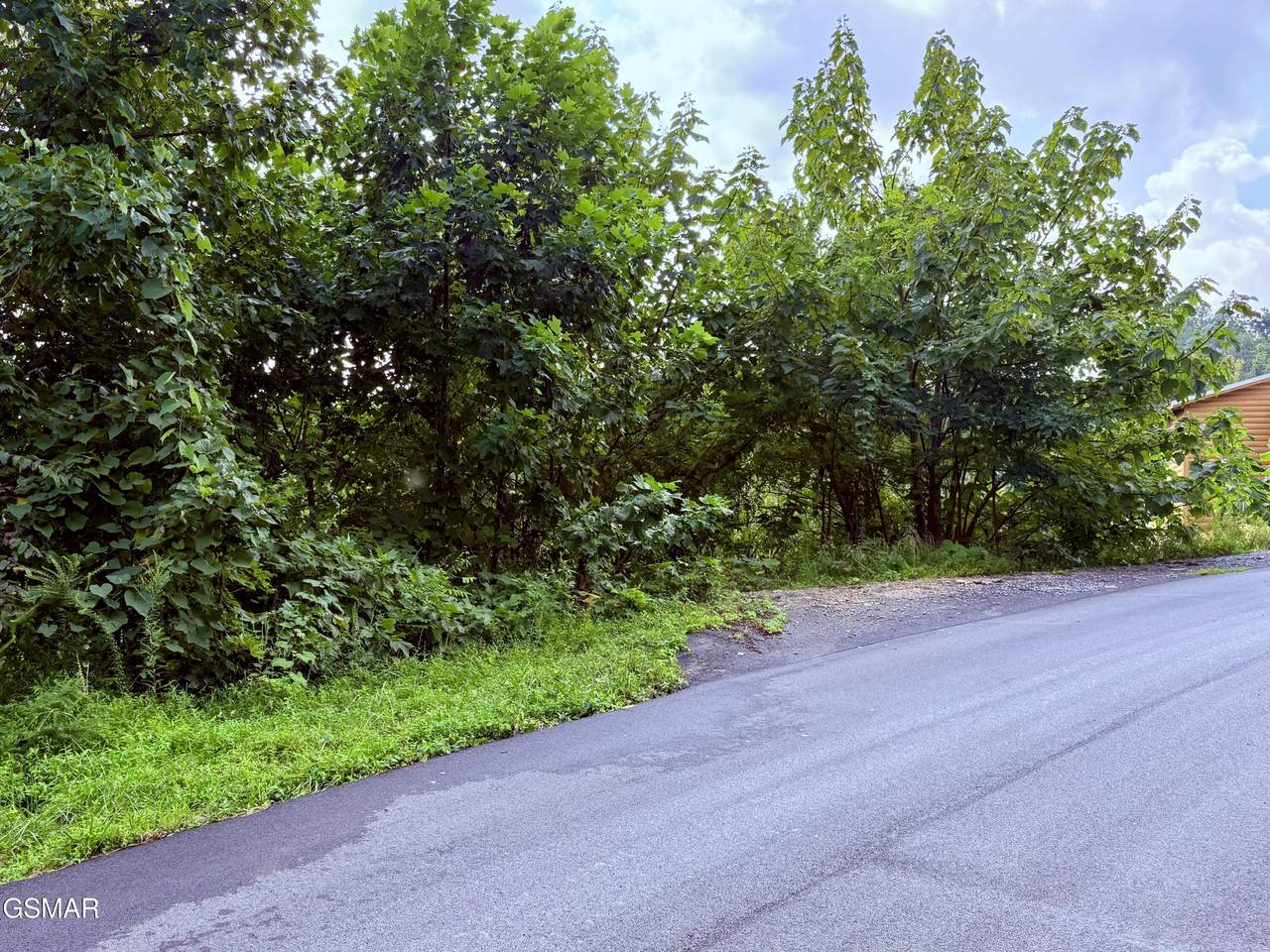 https://bt-photos.global.ssl.fastly.net/gsmar/1280_boomver_1_309727-2.jpg