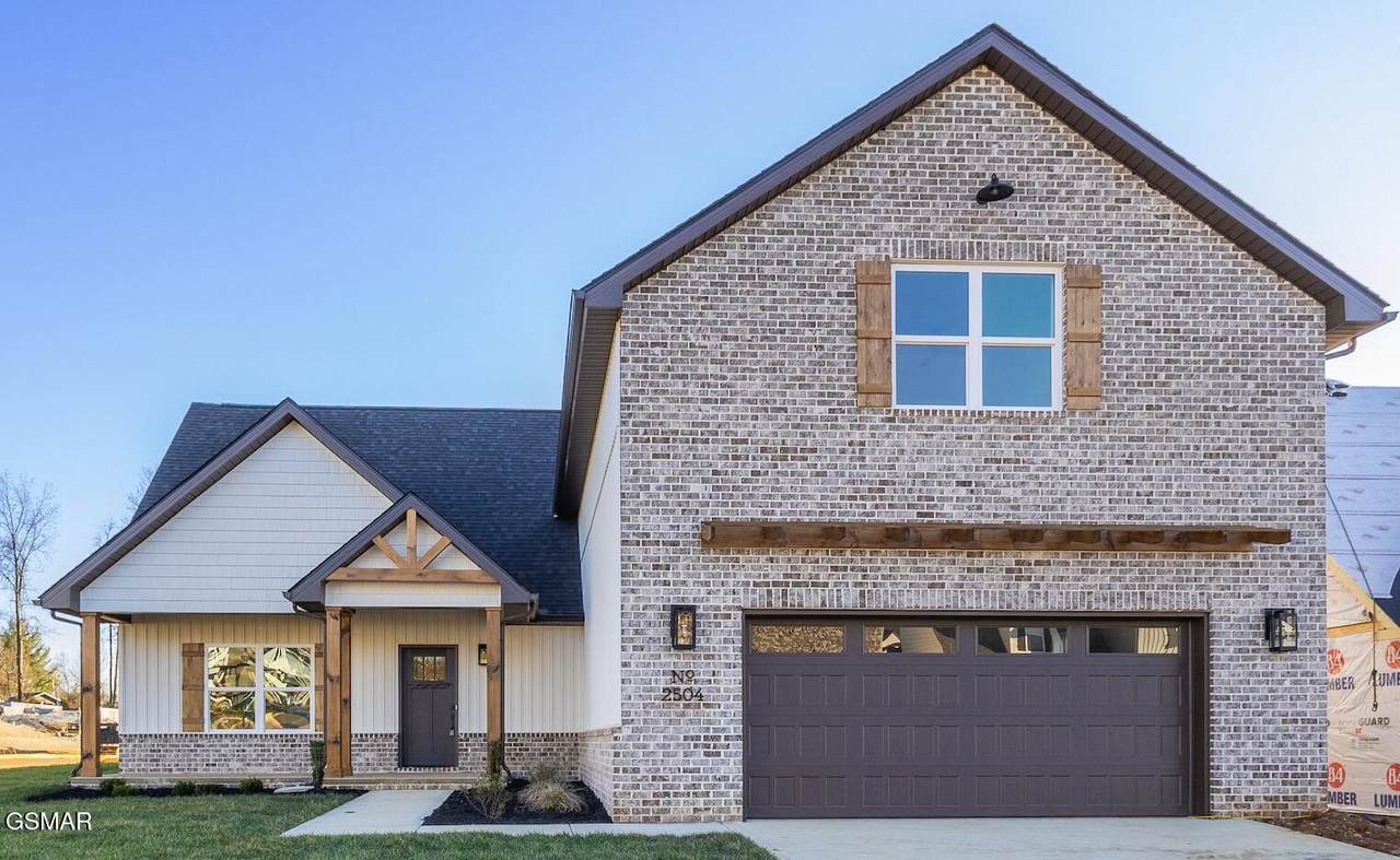 2504 Golden Trout Drive - Photo 1