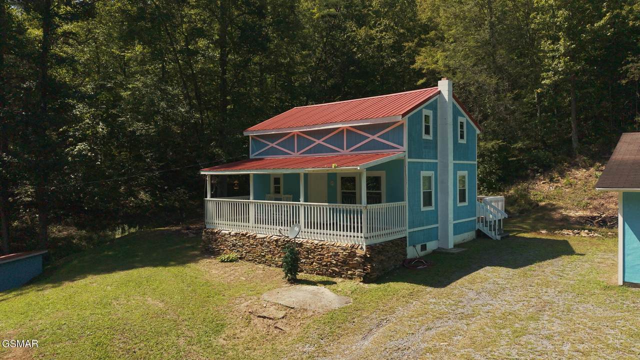 997 Miller Hollow Road - Photo 1