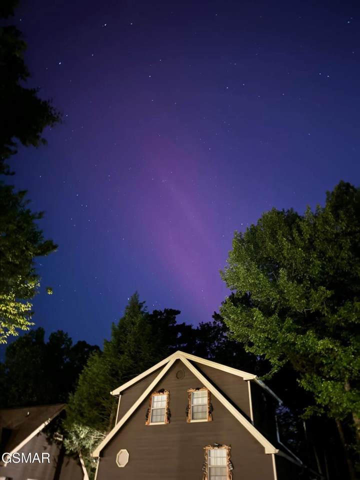 https://bt-photos.global.ssl.fastly.net/gsmar/1280_boomver_1_309820-2.jpg