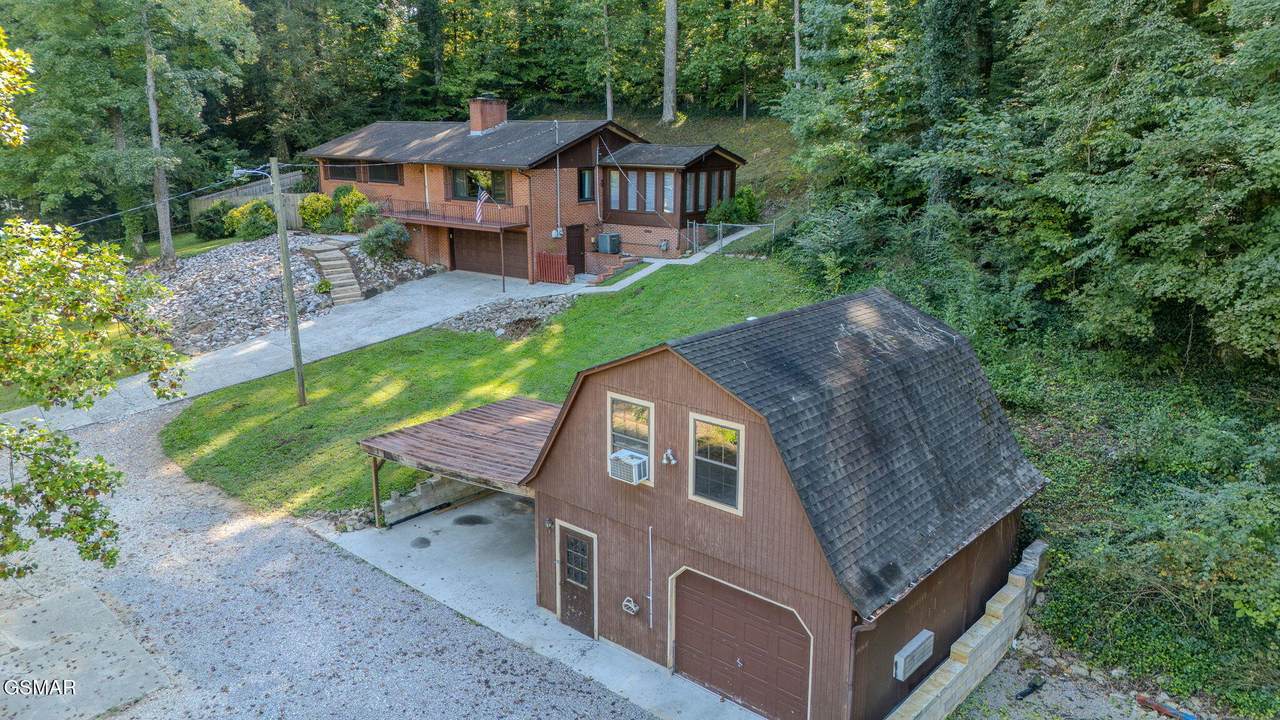 2528 Shaler Lane - Photo 1