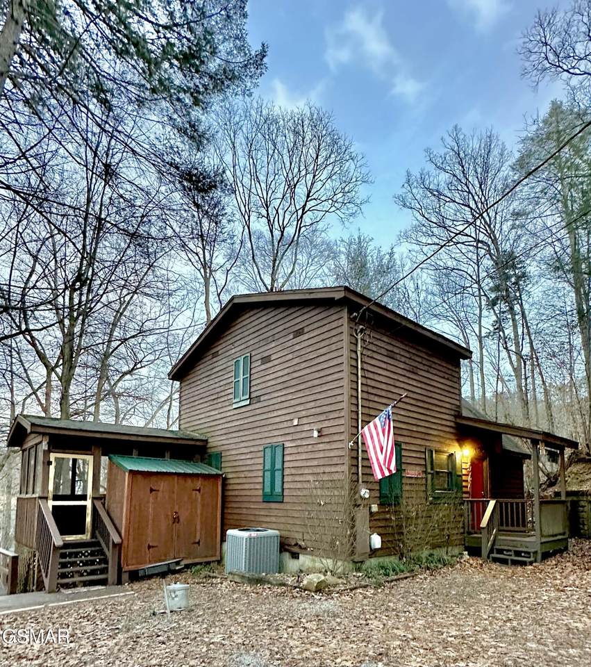 2120 Jeans Way - Photo 1