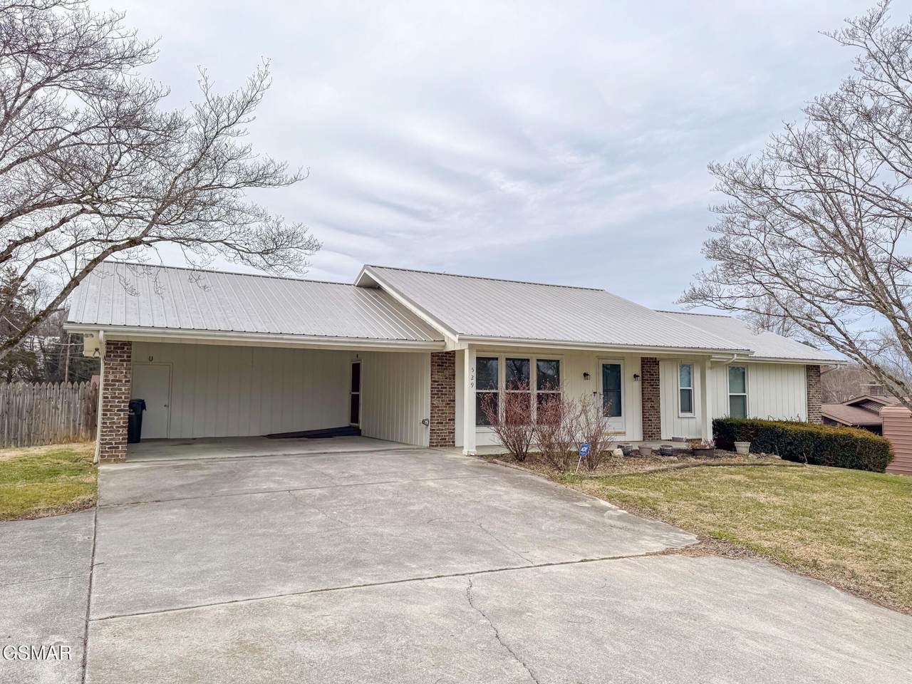 529 Hardin Lane - Photo 1