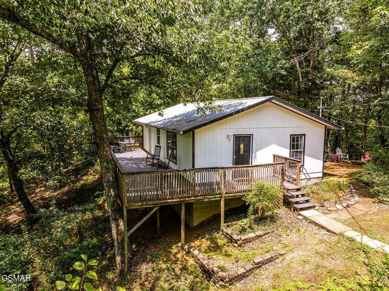 1901 Blackberry Way - Photo 1