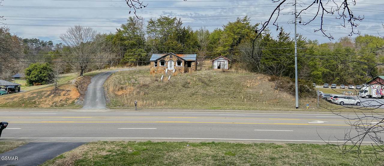 1170 Wears Valley Road - Photo 1