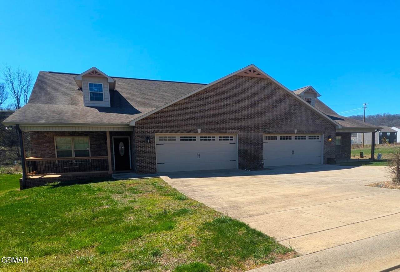 3023 Creekside Villas Drive - Photo 1