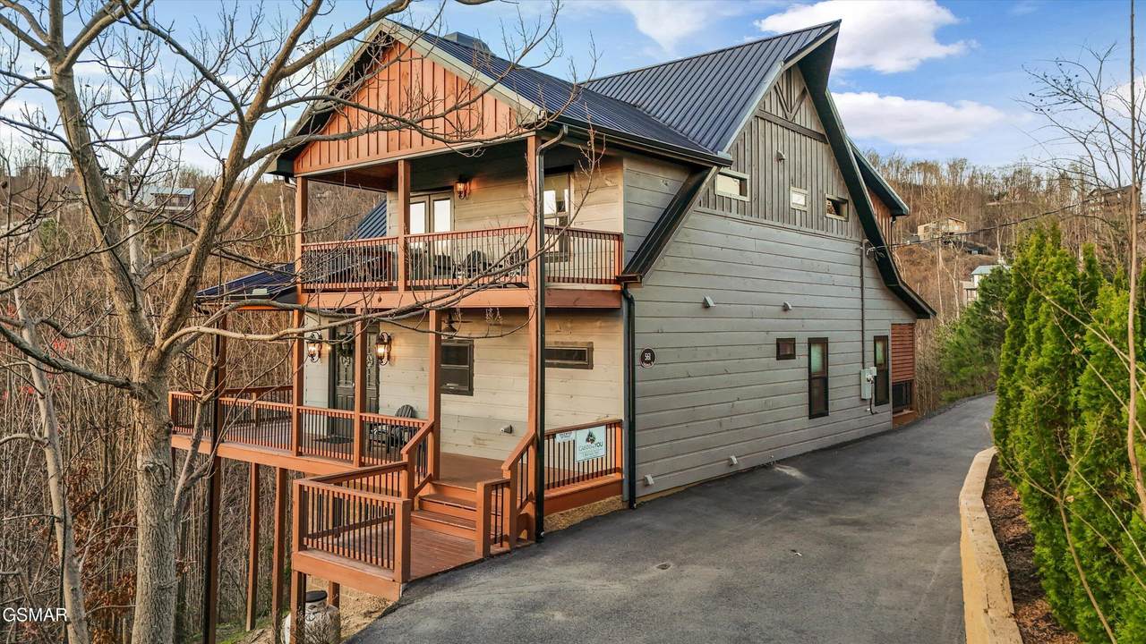 561 Edgewood Drive - Photo 1