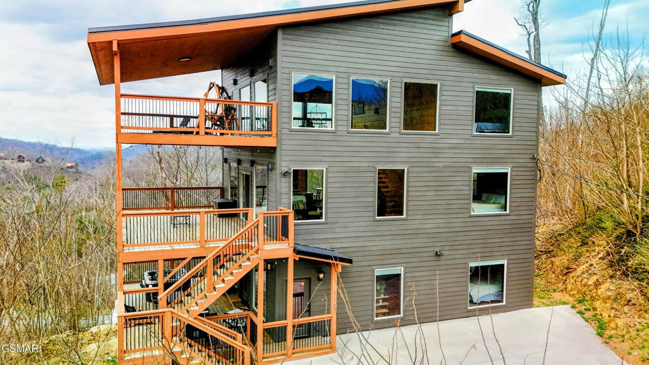 315 Mountain Trail - Photo 1