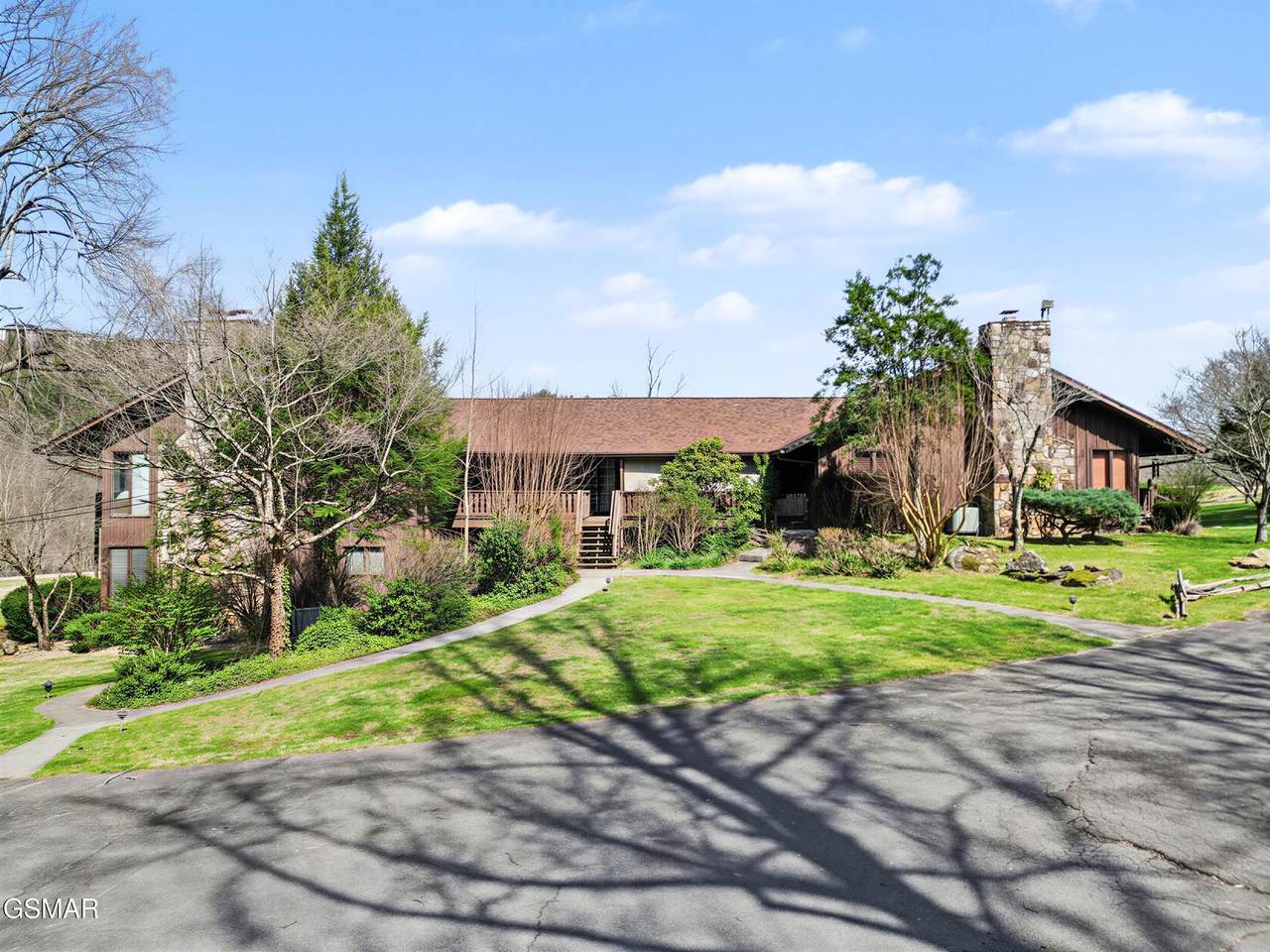 3815 Parkway - Photo 1