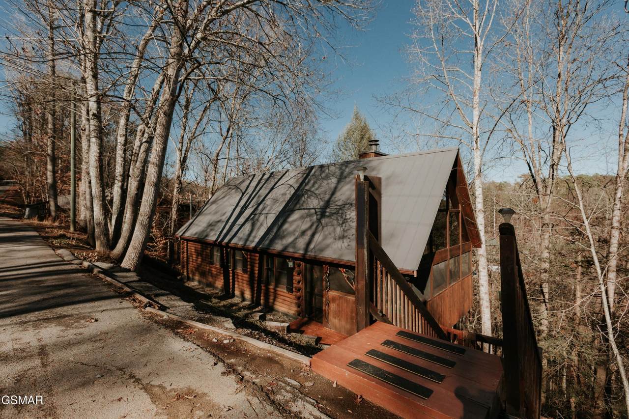 1522 Ridgecrest Drive - Photo 1
