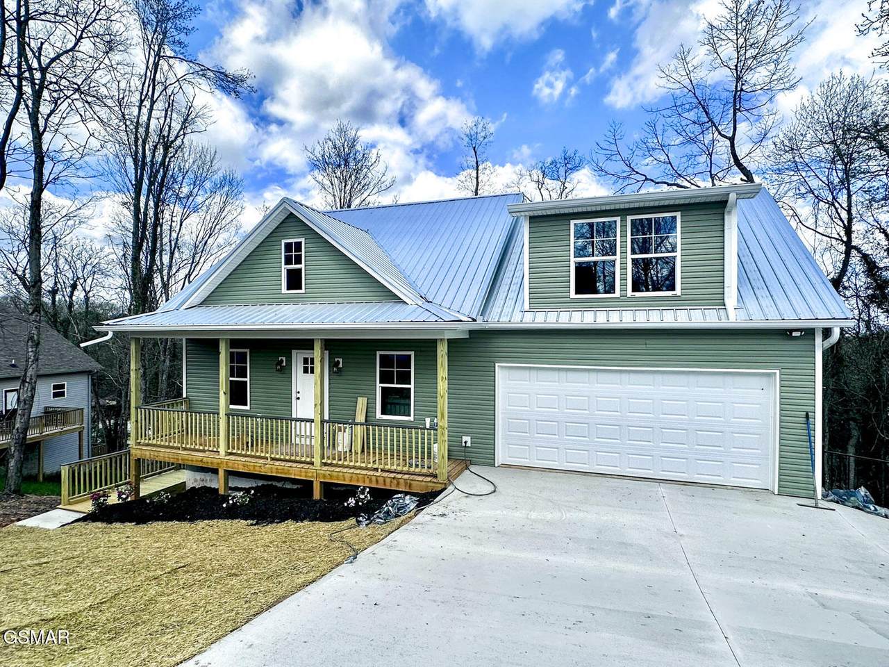 404 4 Winds Way - Photo 1