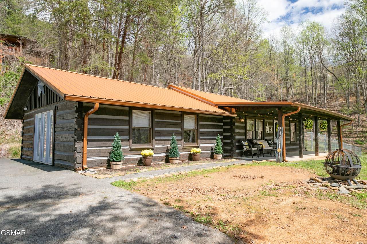 3650 Four Seasons Lane - Photo 1